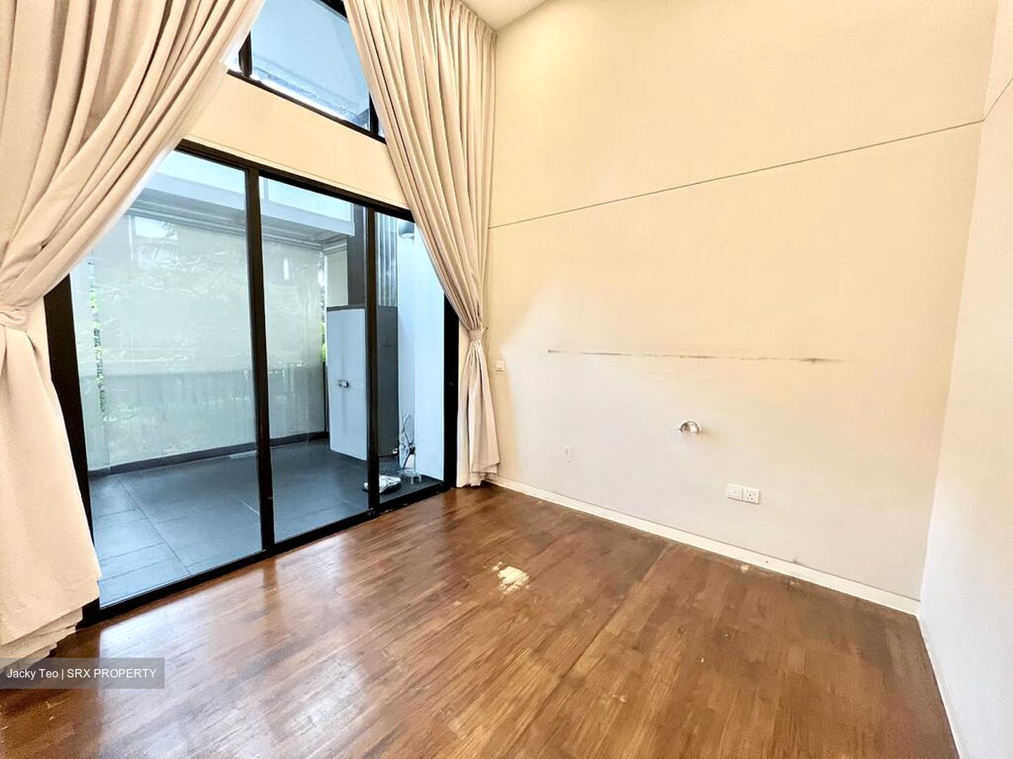 Village @ Pasir Panjang (D5), Condominium #532777241